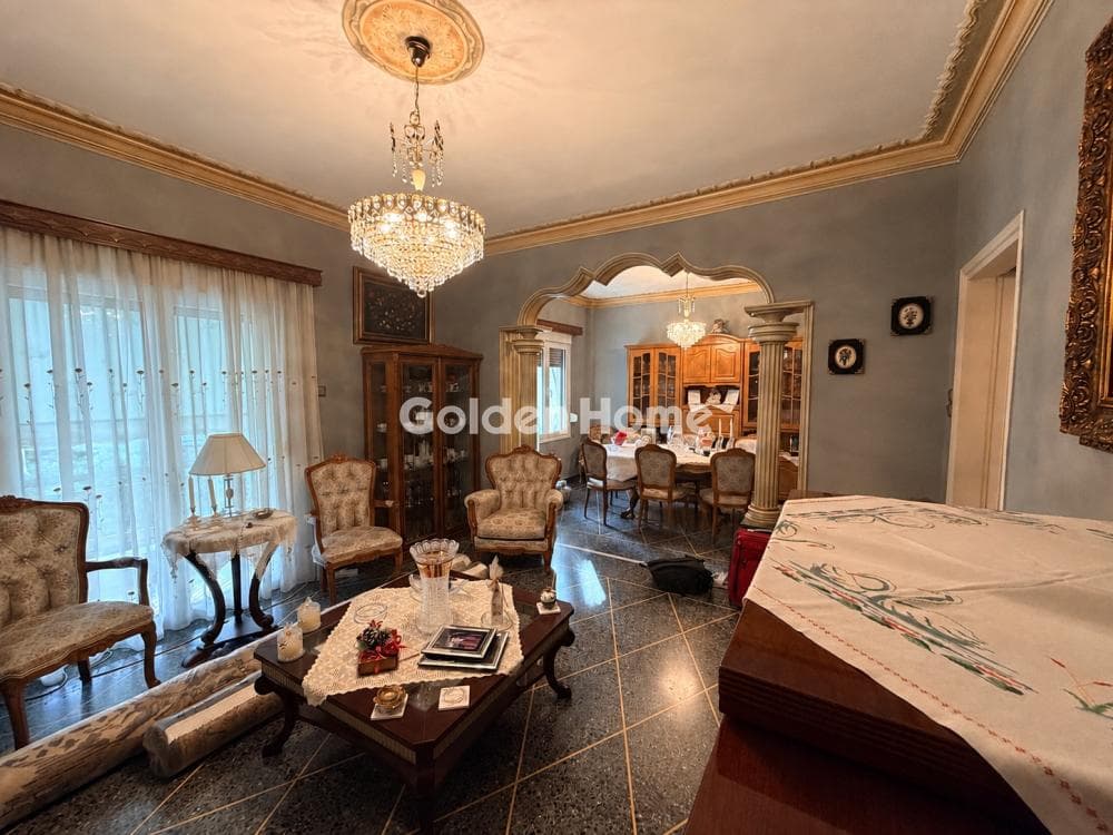 Apartment in Stathmos Larisis, Kolonos - Kolokinthous — Photo 1 of 13