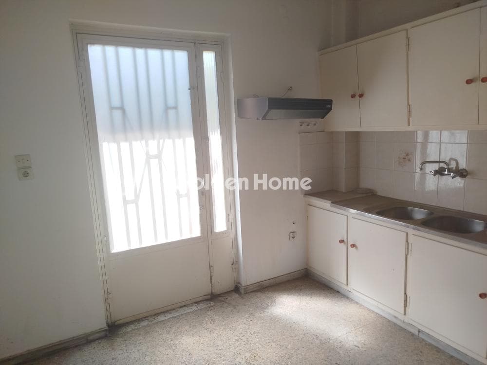 Apartment in Trion Navarchon, Patra — Photo 4 of 13