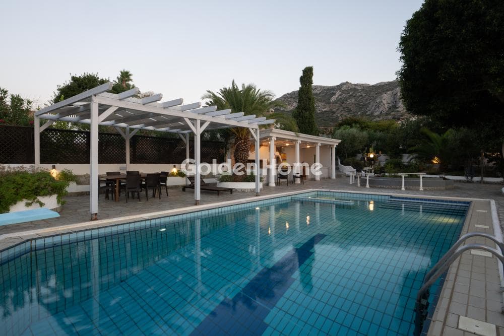 House in Thimari, Palaia Fokaia — Photo 34 of 44