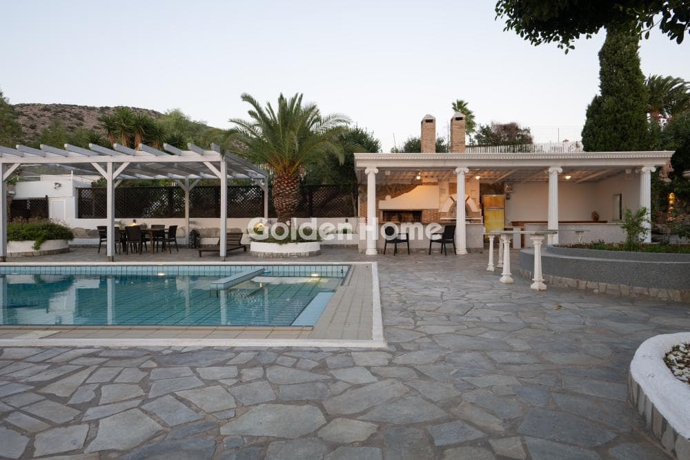 House in Thimari, Palaia Fokaia — Photo 35 of 44