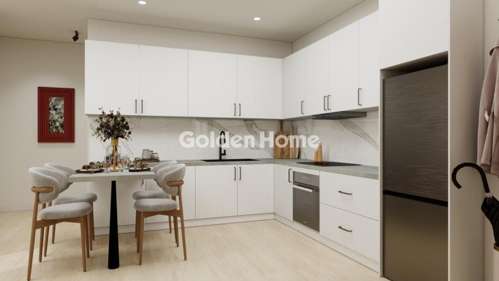 Apartment in Platia Koumoundourou, Kentro — Photo 1 of 12