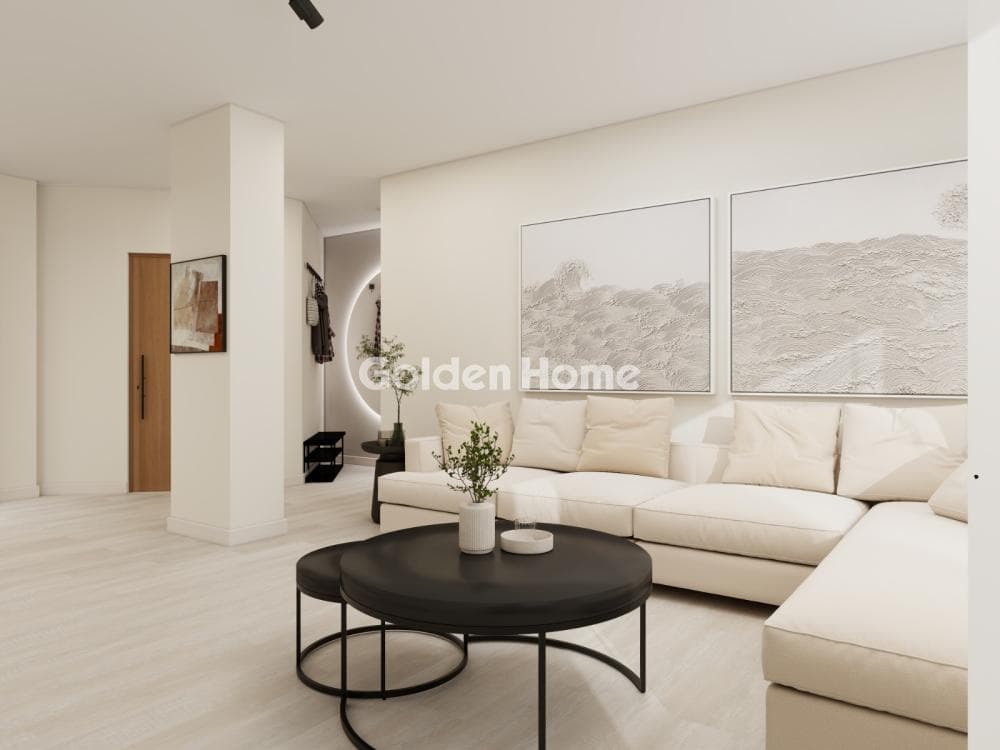 Apartment in Platia Koumoundourou, Kentro — Photo 3 of 16