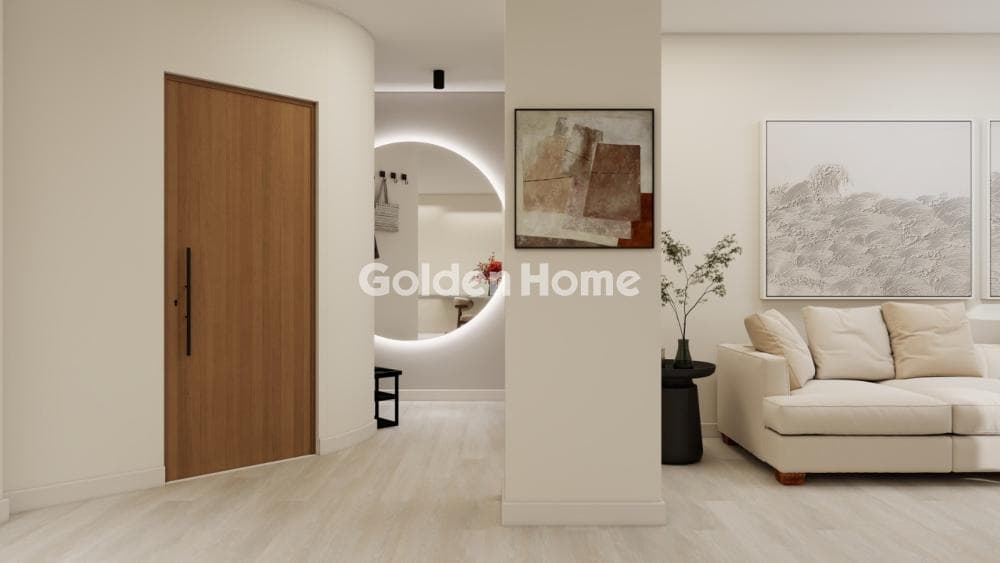 Apartment in Platia Koumoundourou, Kentro — Photo 1 of 16