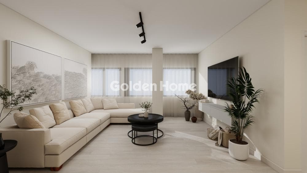 Apartment in Platia Koumoundourou, Kentro — Photo 8 of 16