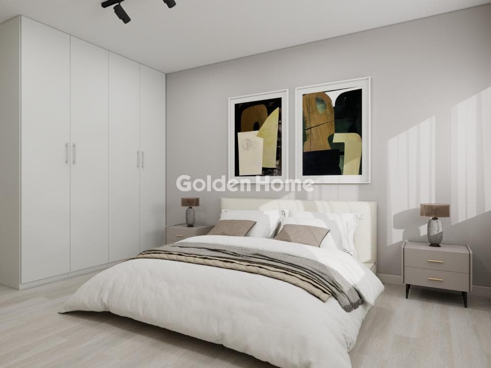 Apartment in Platia Koumoundourou, Kentro — Photo 11 of 16