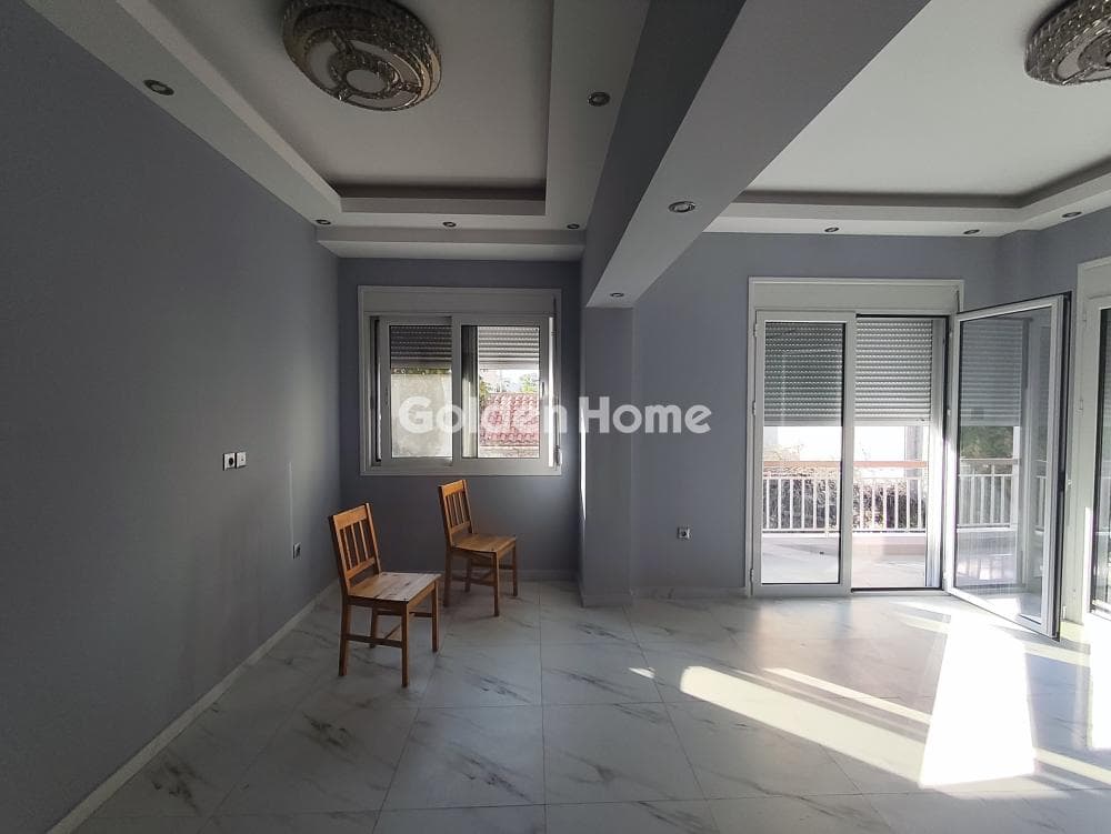 Apartment in Votanikos, Kentro — Photo 1 of 19