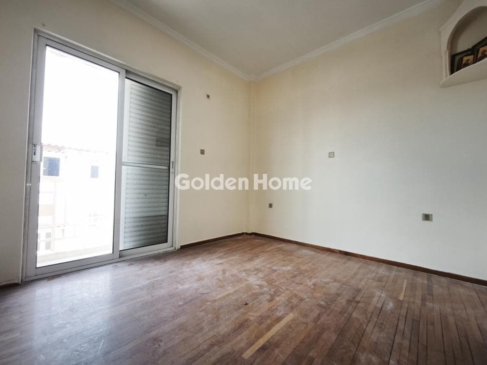 Apartment in Center, Ilion — Photo 7 of 21