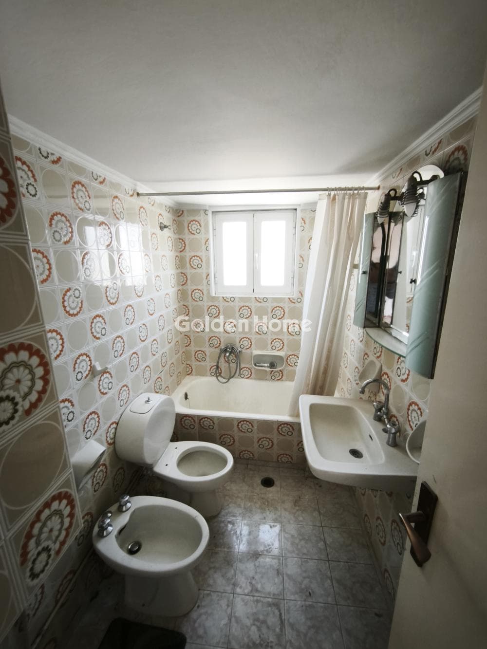 Apartment in Center, Ilion — Photo 20 of 21