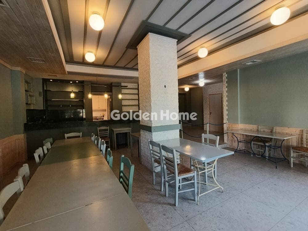 Retail Store in Eleftherias square, Koridallos — Photo 16 of 18
