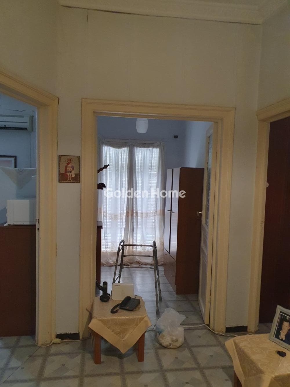 House in Agia Sofia, Piraeus — Photo 1 of 23