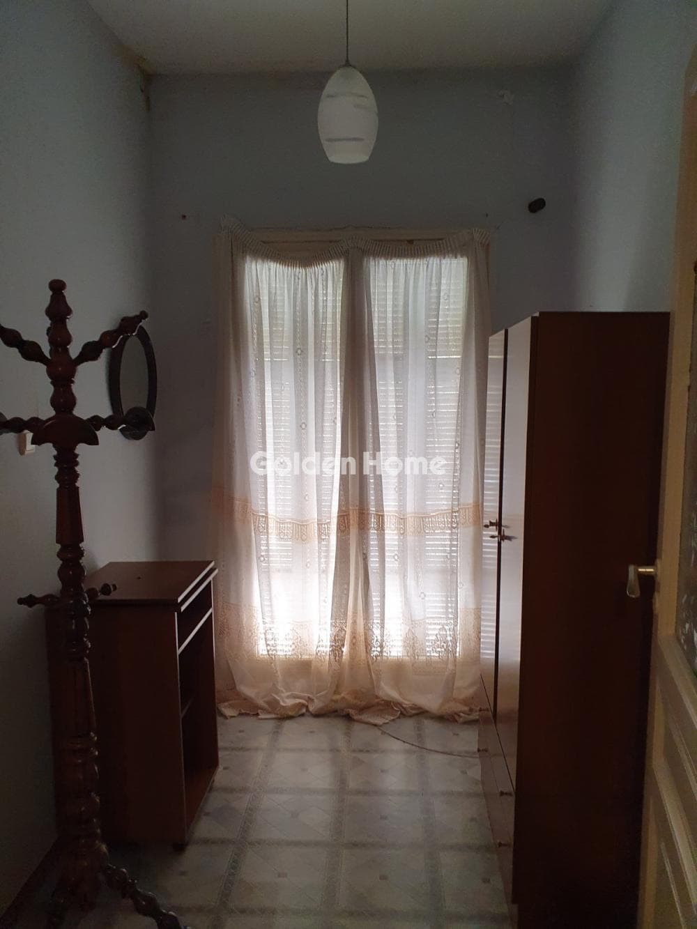 House in Agia Sofia, Piraeus — Photo 3 of 23