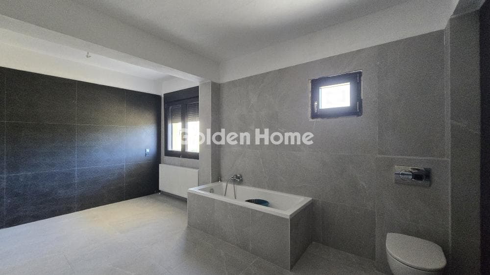 House in Plagiari, Mikra — Photo 8 of 25