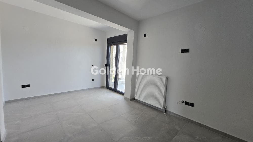 House in Plagiari, Mikra — Photo 18 of 25