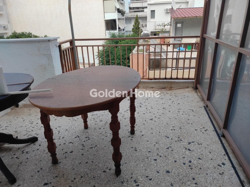 Apartment in Center, Dafni — Photo 1 of 15