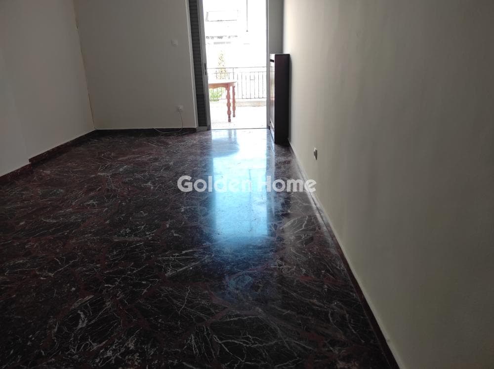 Apartment in Center, Dafni — Photo 15 of 15