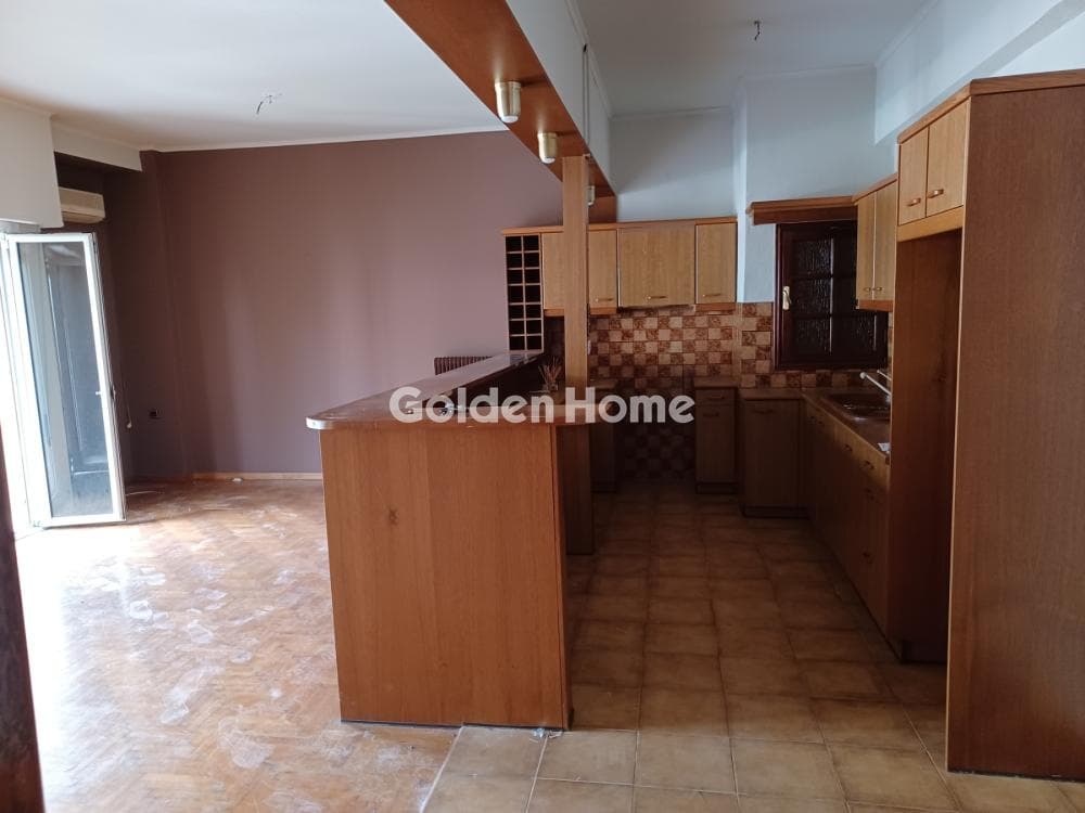 Apartment in Politechnioupoli, Zografou — Photo 11 of 22