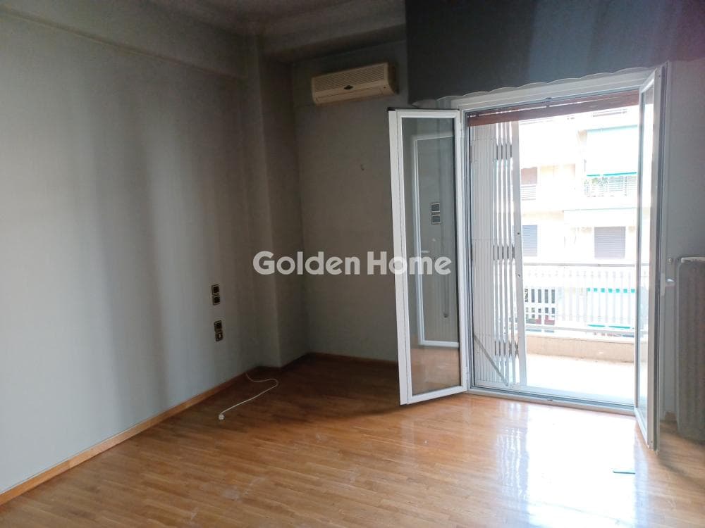 Apartment in Politechnioupoli, Zografou — Photo 6 of 22