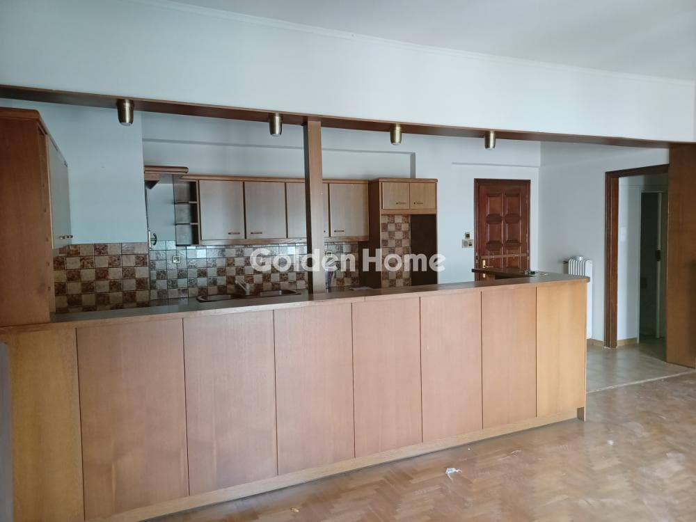 Apartment in Politechnioupoli, Zografou — Photo 8 of 22