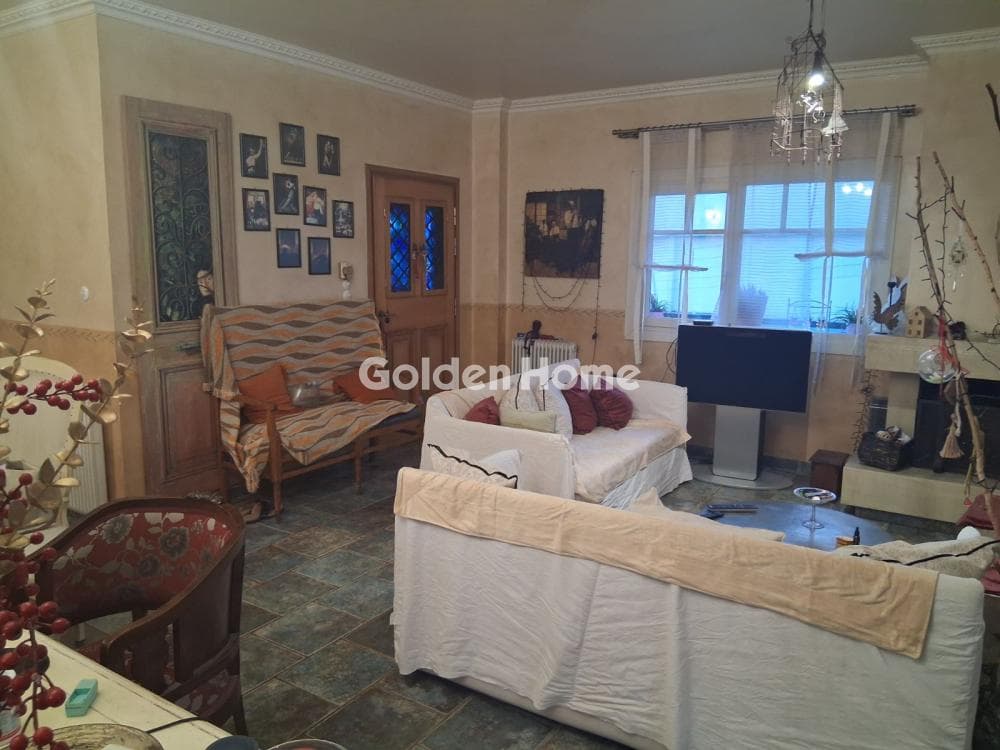 Apartment in Agios Panteleimon, Drapetsona — Photo 1 of 27