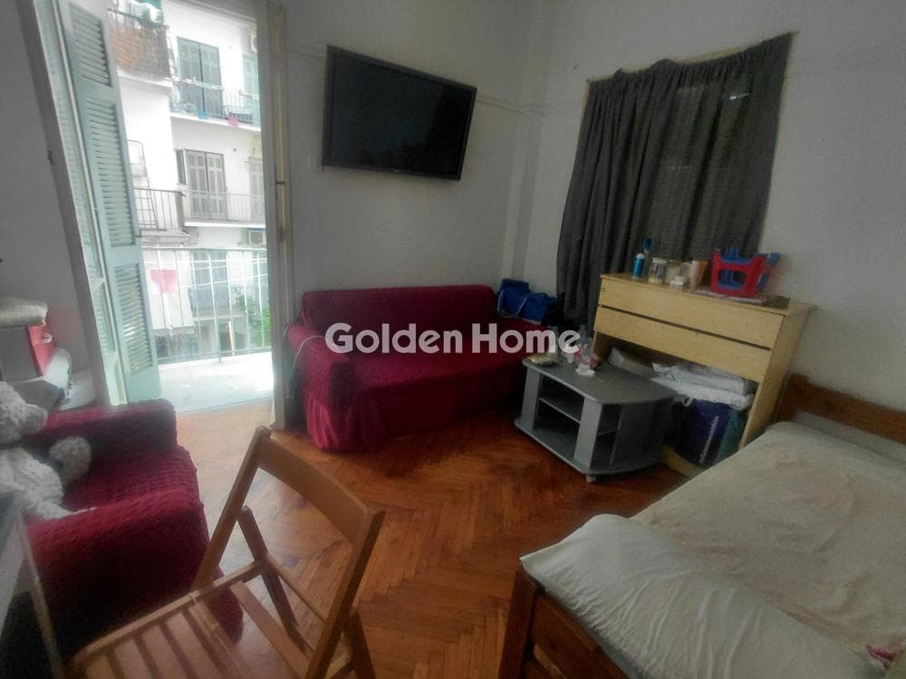 Apartment in Plateia Koliatsou, Patision - Acharnon — Photo 1 of 14