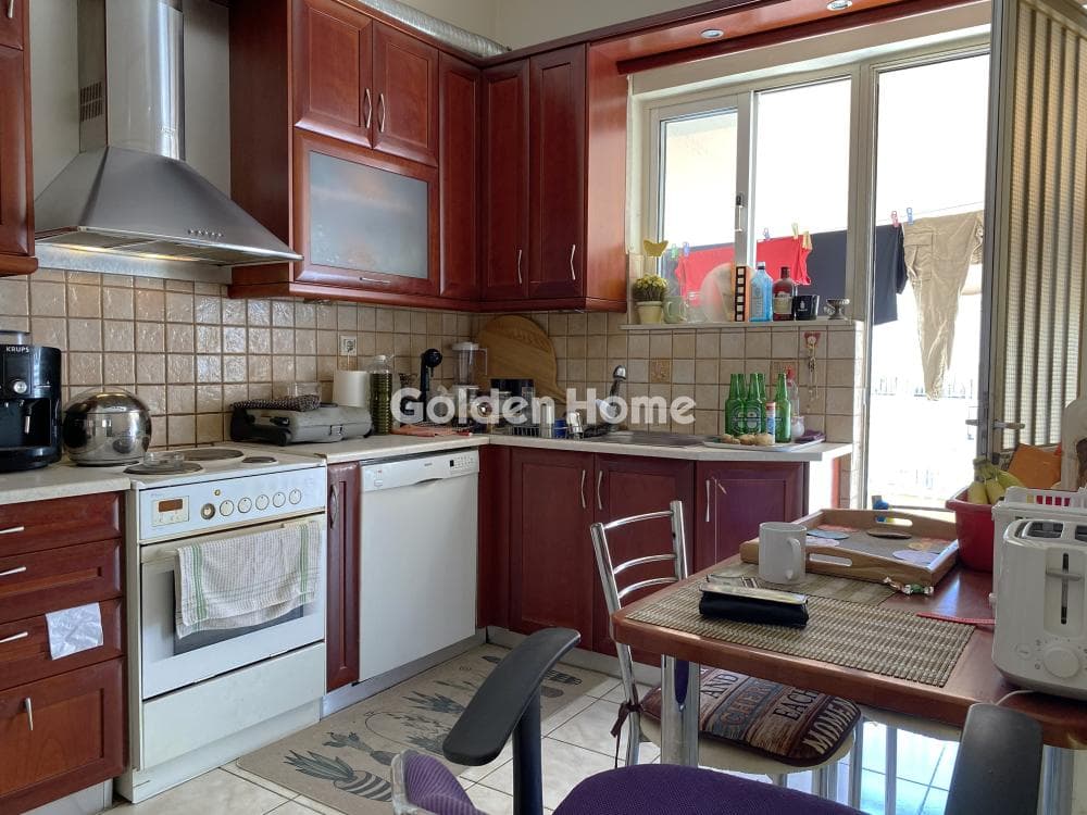 Apartment in Eirini, Nea Ionia — Photo 12 of 23