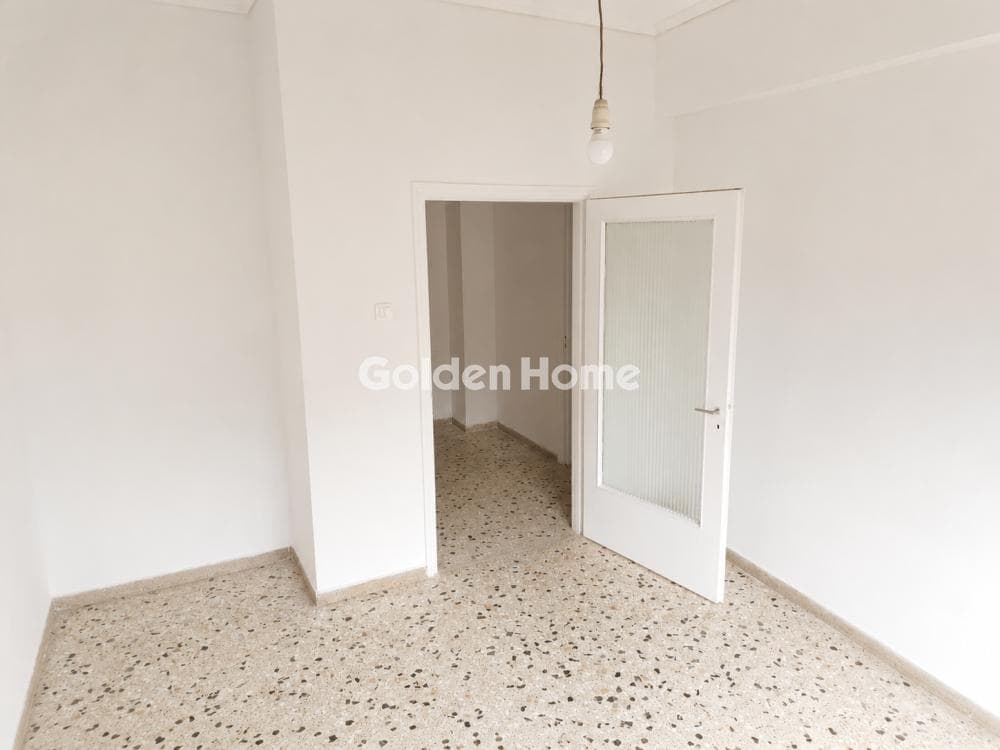 Apartment in Ano Rentis, Agios Ioannis Rentis — Photo 3 of 11