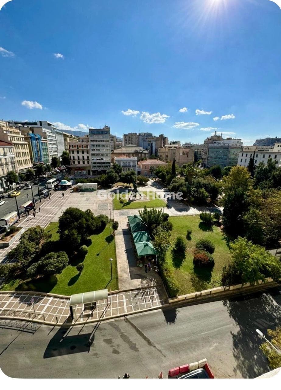Apartment in Plateia Klafthmonos, Kentro — Photo 4 of 8