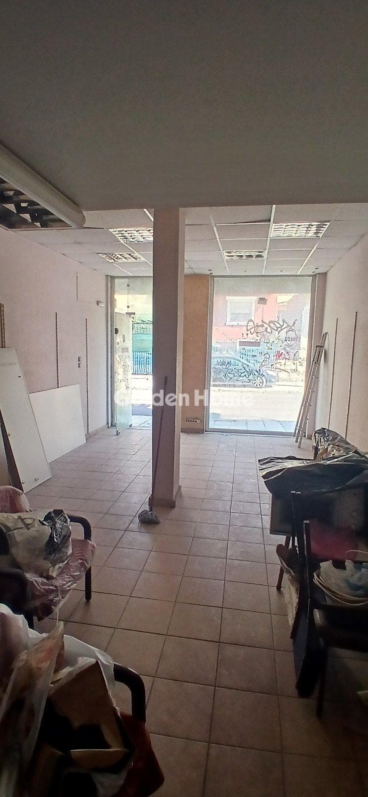 Retail Store in Anthokipoi, Stavroupoli — Photo 3 of 7