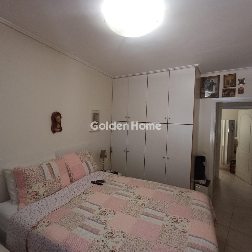 Apartment in Center, Neos Kosmos — Photo 6 of 22