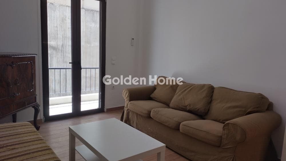Apartment in Rouf, Tavros — Photo 3 of 28