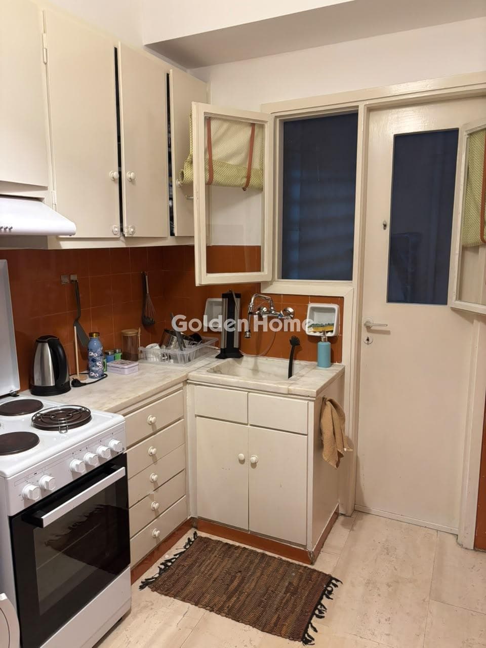 Apartment in akadimia Platonos, Kolonos - Kolokinthous — Photo 12 of 14