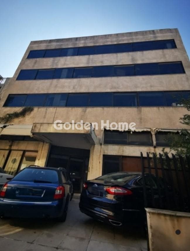 Βιομηχανικός Χώρος στην Άνω Ρέντης, Άγιος Ιωάννης Ρέντης — Φωτογραφία 1 από 3