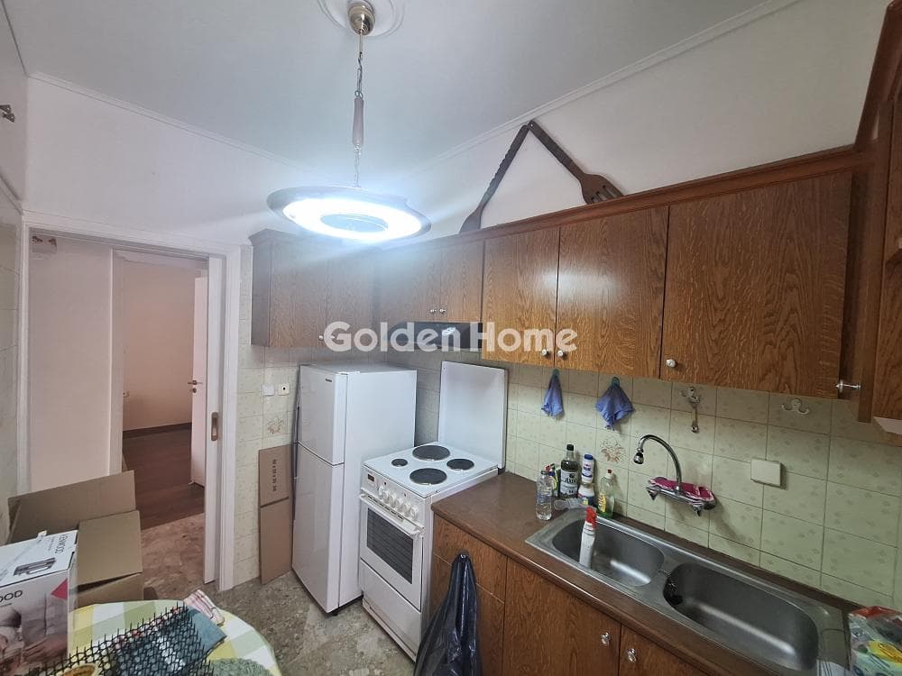 Apartment in Zoodochos Pigi, Vironas — Photo 14 of 16