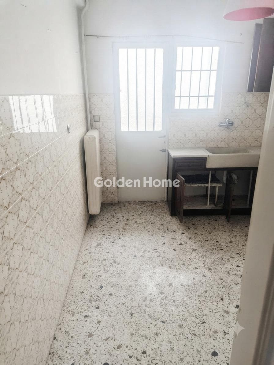 Apartment in akadimia Platonos, Kolonos - Kolokinthous — Photo 16 of 24
