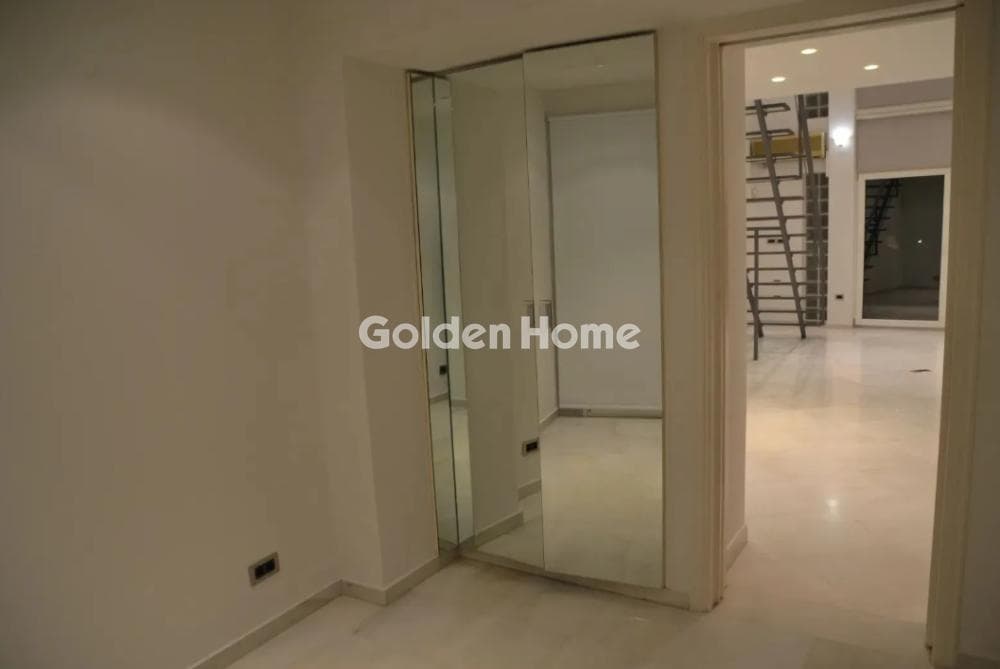 Apartment in Kareas, Vironas — Photo 22 of 38