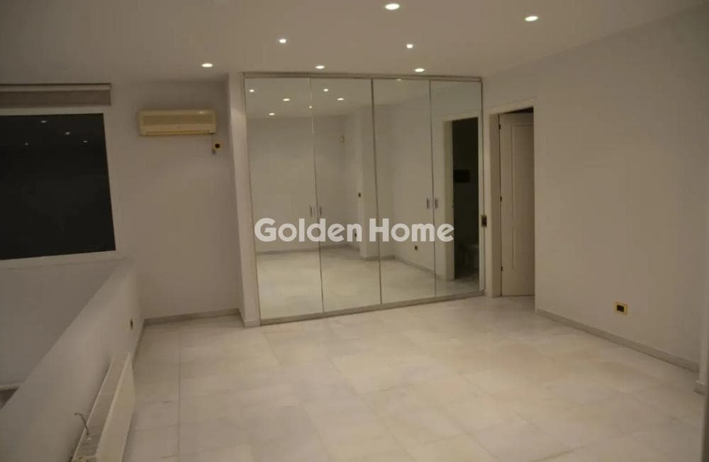 Apartment in Kareas, Vironas — Photo 19 of 38