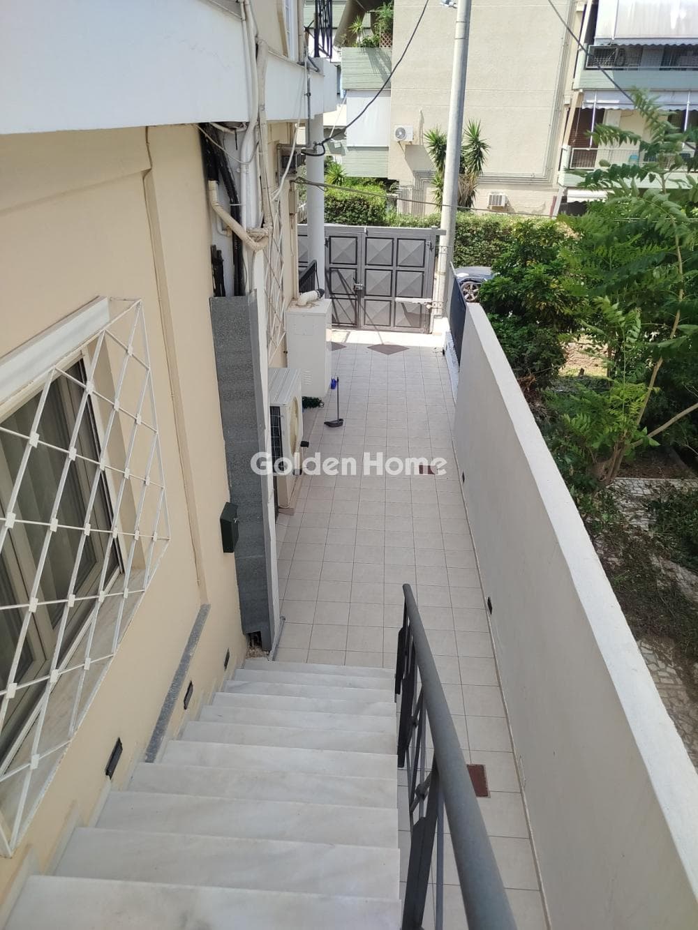 Apartment in Kareas, Vironas — Photo 33 of 38