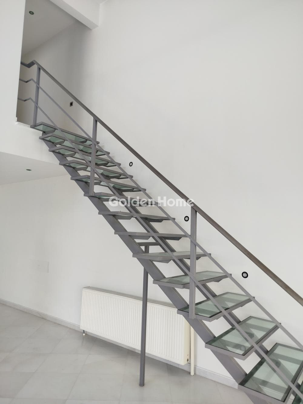 Apartment in Kareas, Vironas — Photo 36 of 38