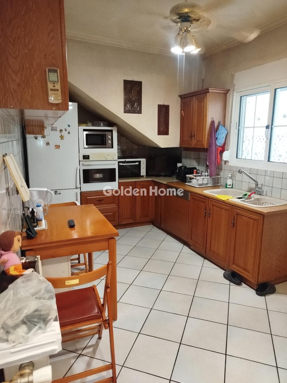 Apartment in Kareas, Vironas — Photo 7 of 21