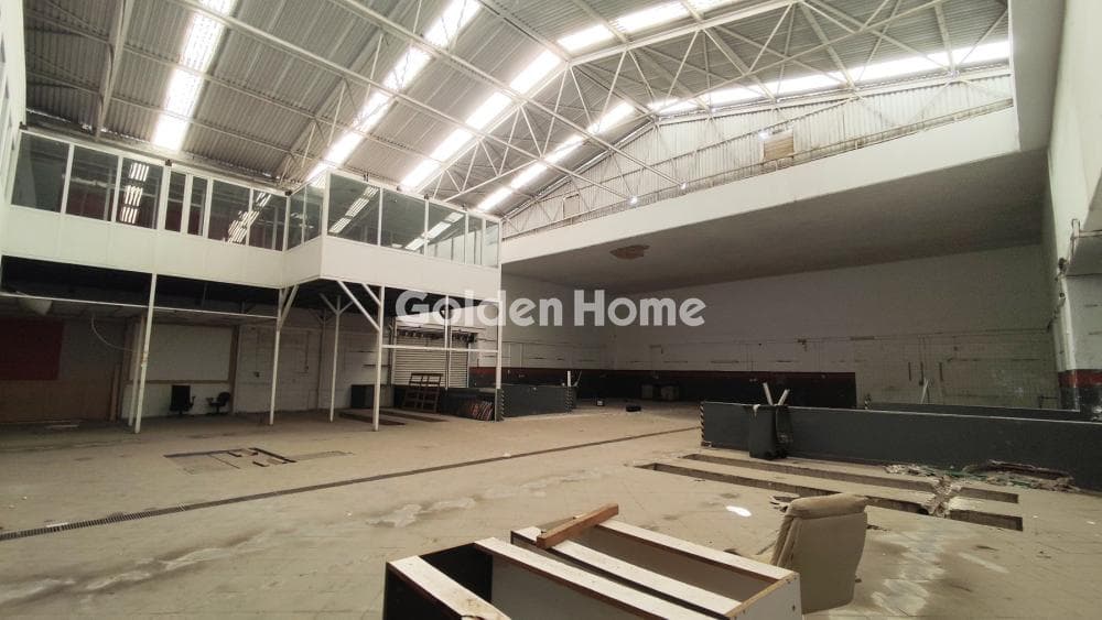 Industrial Space in Kaminia, Piraeus — Photo 1 of 24