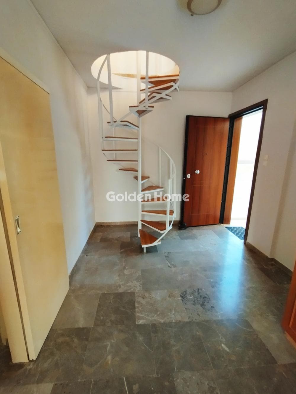 Apartment in Saronida, Saronida — Photo 10 of 18
