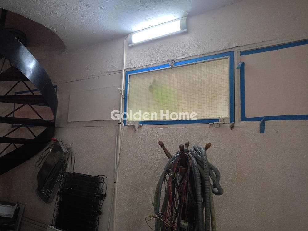 Retail Store in Lofos Skouze, Kolonos - Kolokinthous — Photo 12 of 13