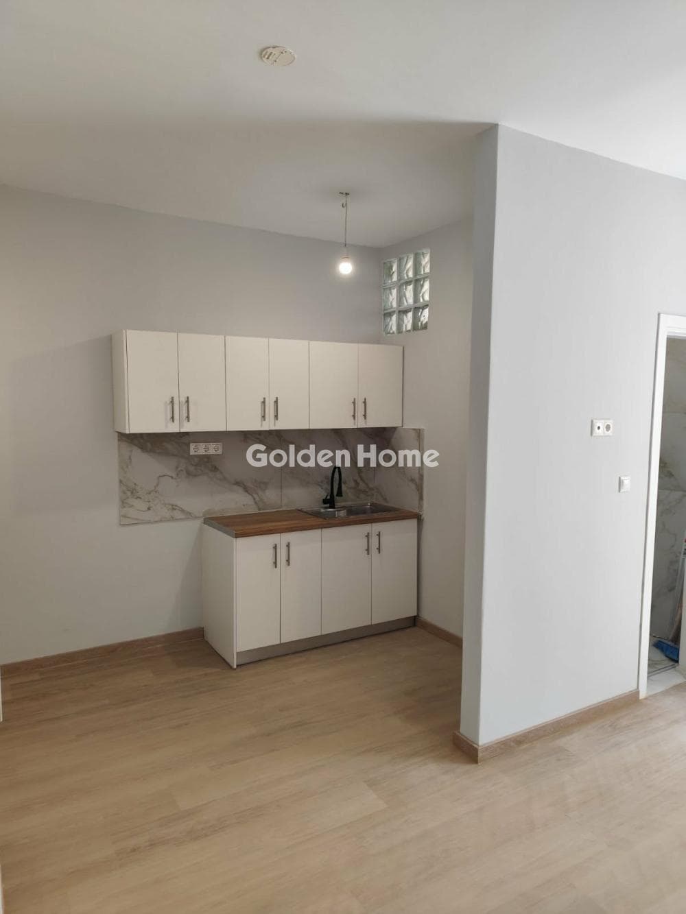 Apartment in Zoni Chondreboriou, Exarchia - Neapoli — Photo 3 of 12