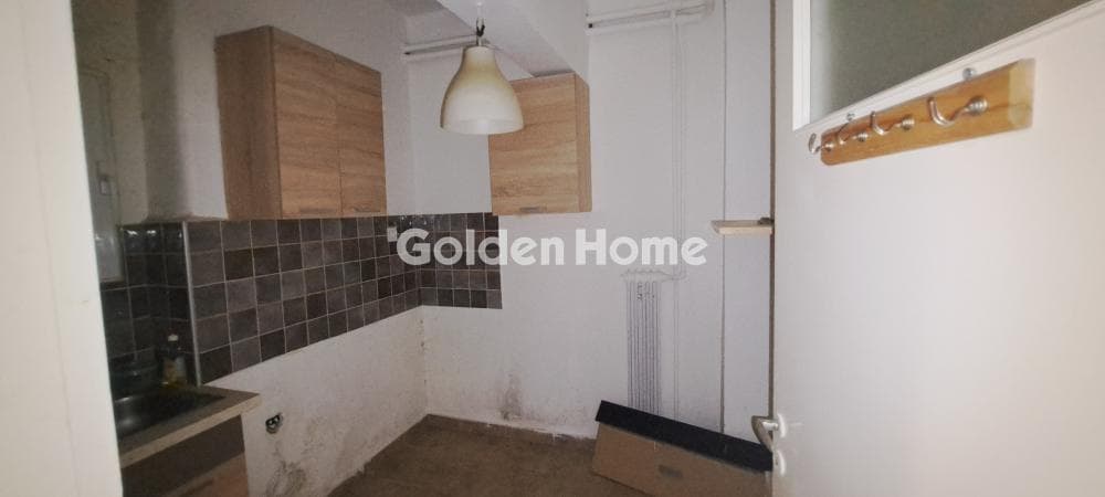Apartment in Politechnioupoli, Zografou — Photo 8 of 11