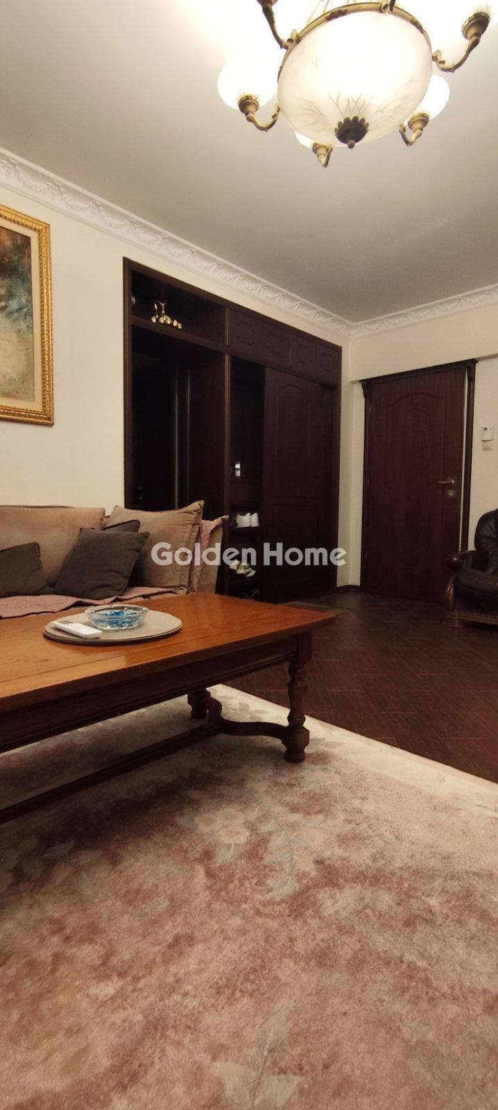 Apartment in Pigadakia, Voula — Photo 3 of 14