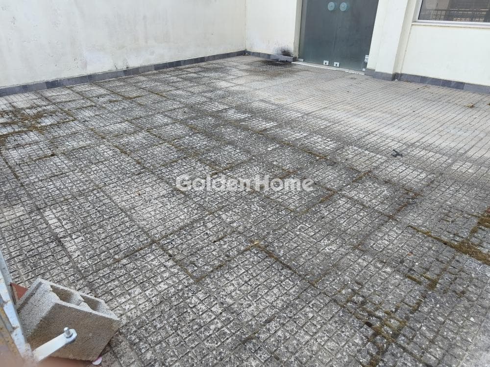 Retail Store in Agios Antonios, Peristeri — Photo 7 of 19