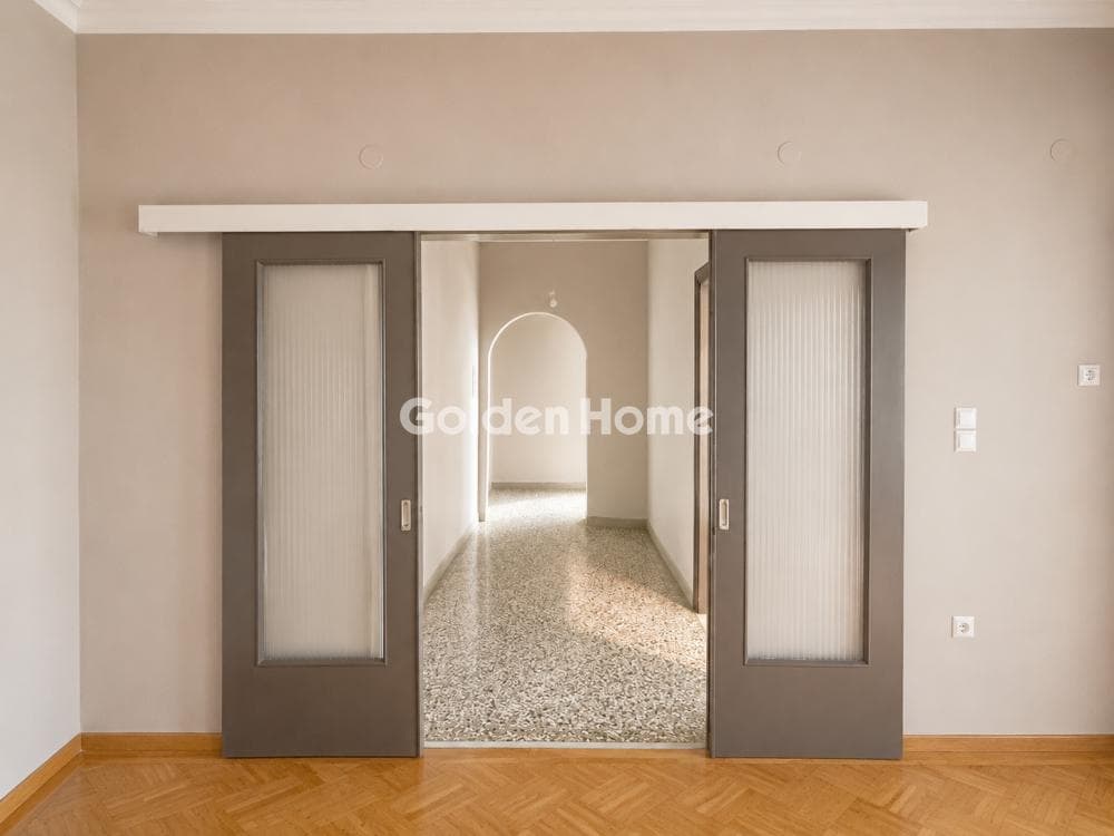 Apartment in Strefi, Exarchia - Neapoli — Photo 3 of 26