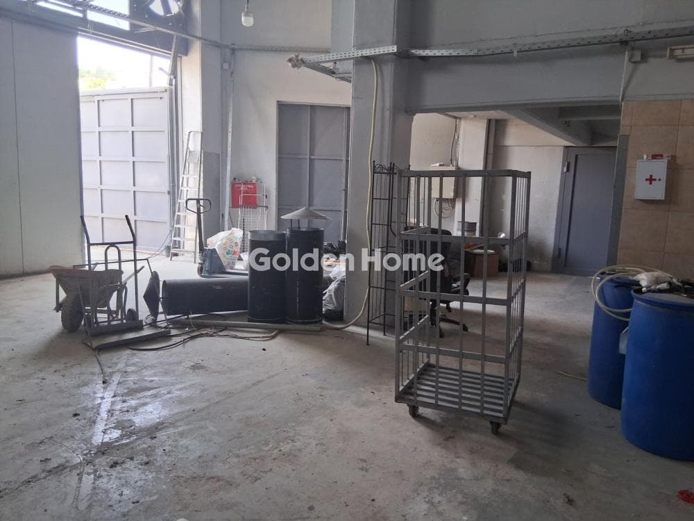 Industrial Space in Kariotika, Perama — Photo 20 of 21