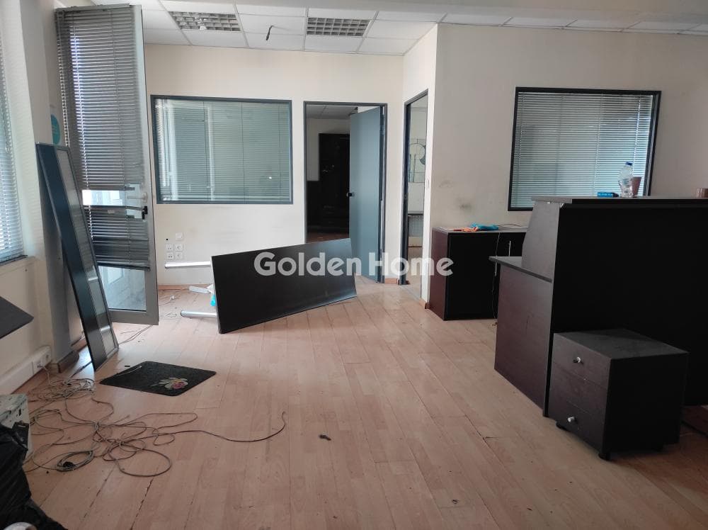 Office in Neo Faliro, Piraeus — Photo 6 of 20