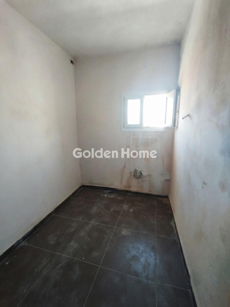 Apartment in Κέντρο, Kalivia Thorikou — Photo 4 of 7